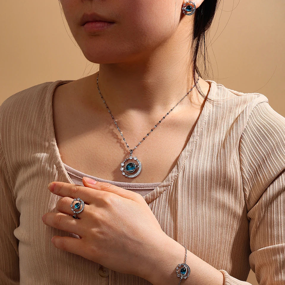 Moon Necklace